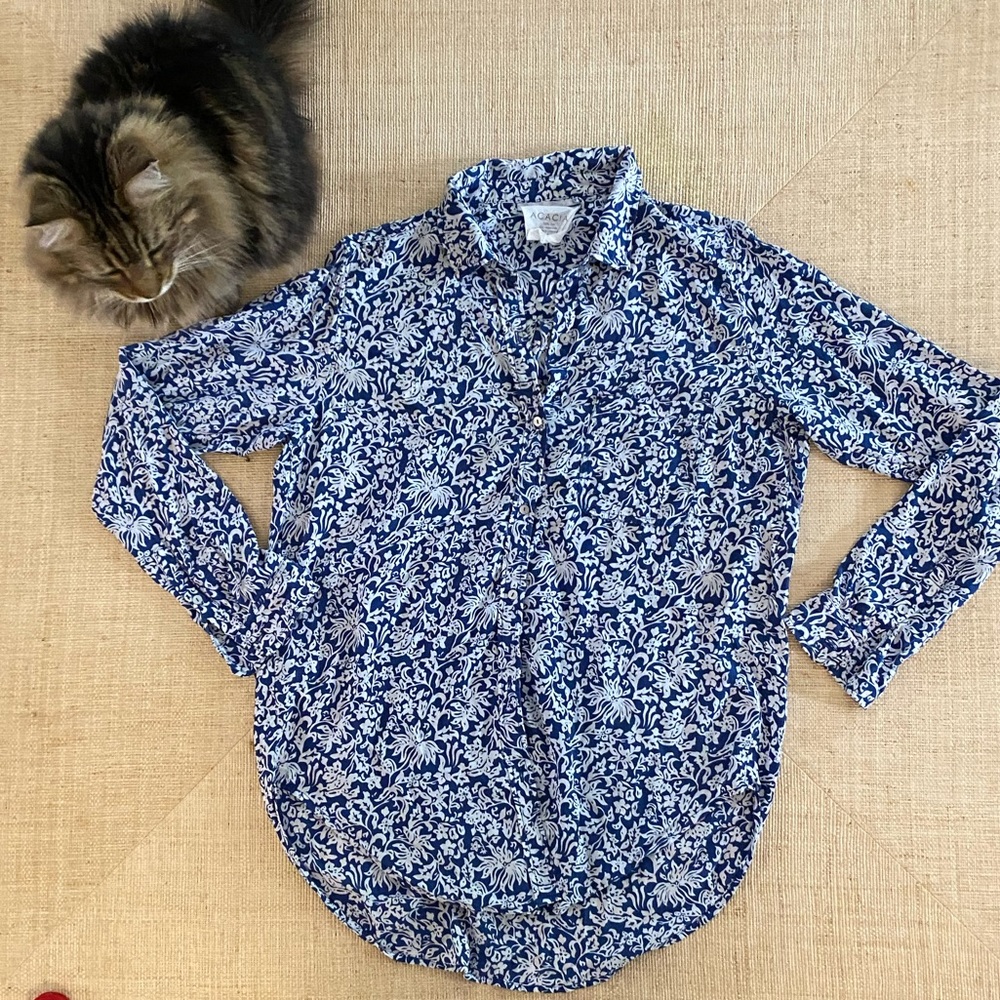 Acacia 100% silk long sleeve button down shirt